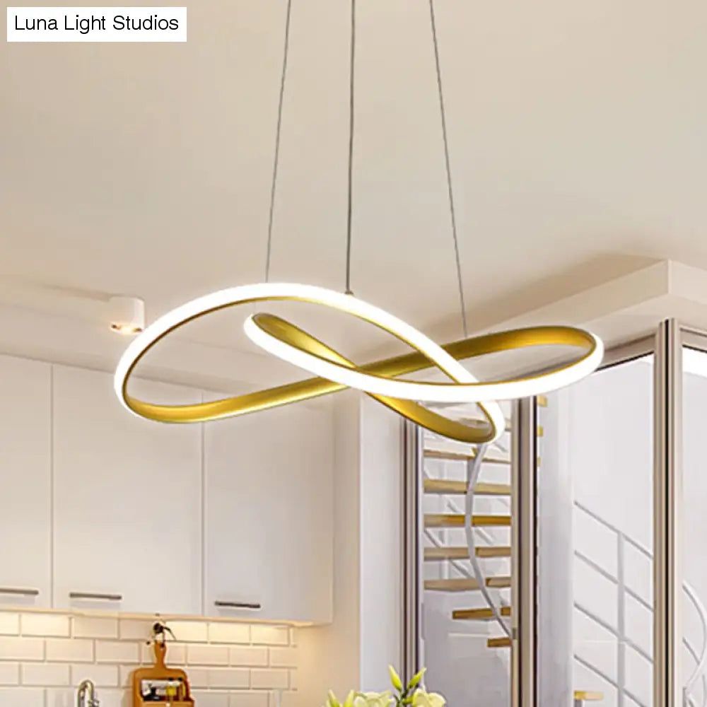 Suspension LED Moderne en Forme d'Infini – Éclat Doré et Design Futuriste