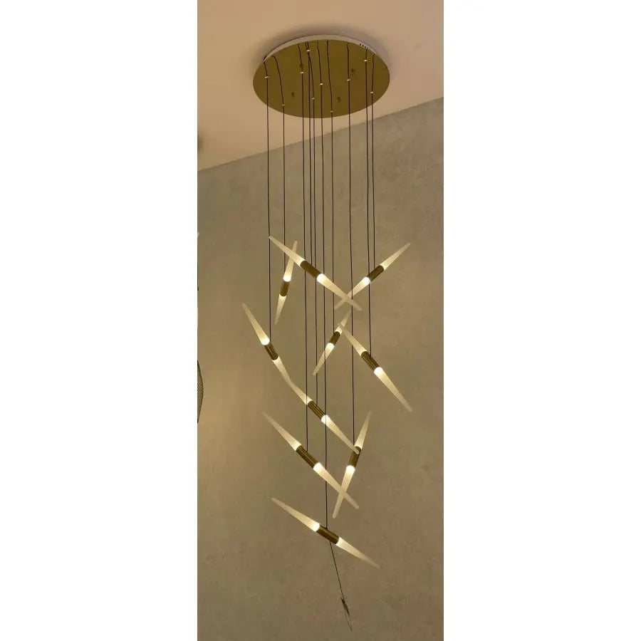 Suspension "Volta" en Laiton et Acrylique – Design Élégant et Moderne